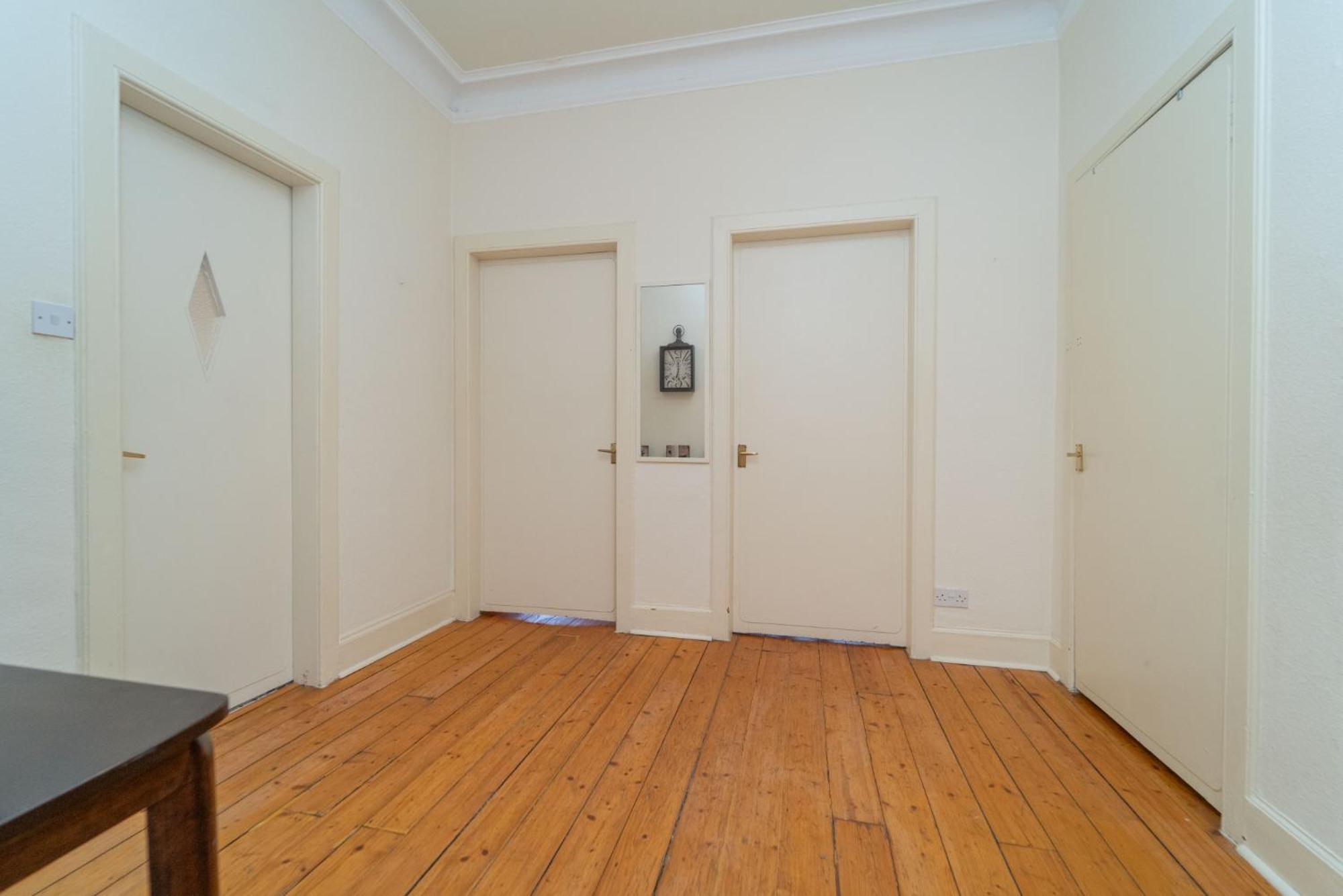 Large City Corner Apartment Edimburgo Esterno foto